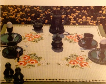 Vintage Burda Embroidery Pattern Stylized Roses 32-1/2" Tablecloth Needlework Transfer