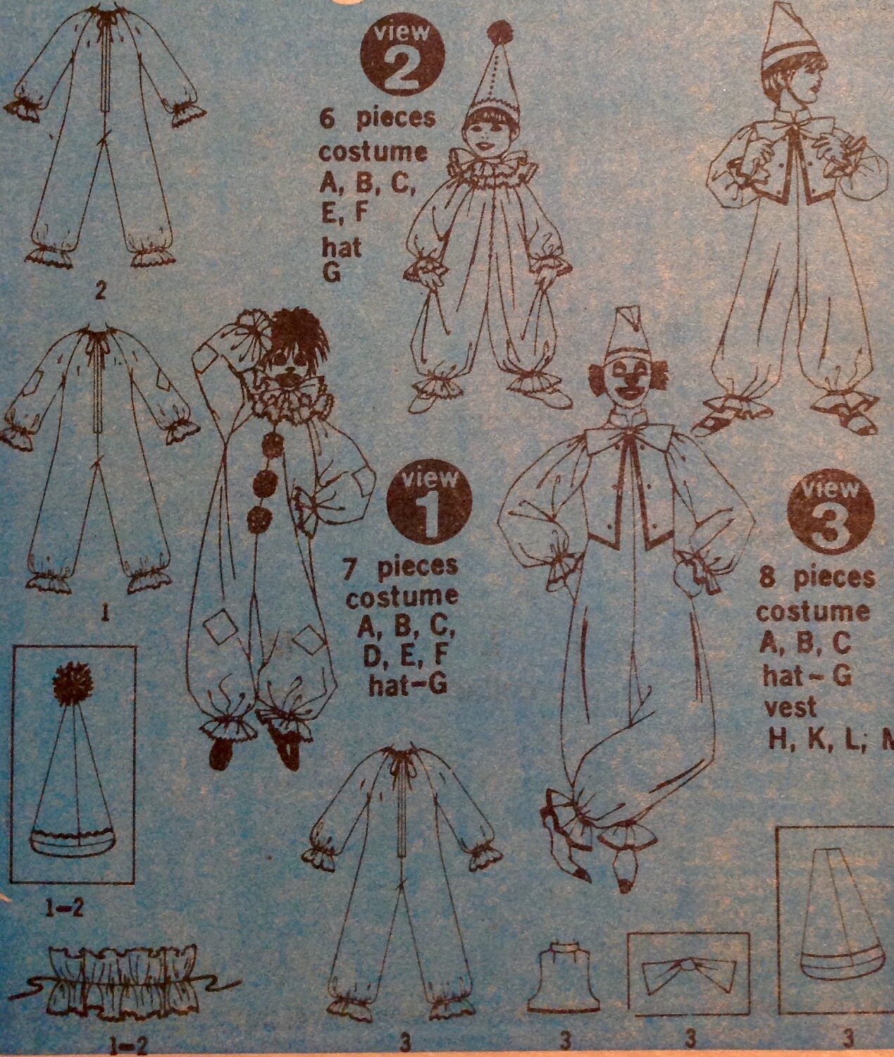 Vintage Sewing Pattern Childrens 6-8 Clown Costumes 1975 Jumpsuit Hat Ruff  Collar Bowtie