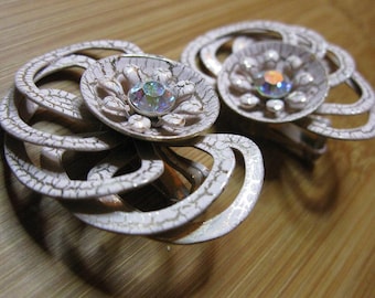 SALE Vintage Crackled Pale Pink Gold Metal Nautilus Swirl Earrings 60s New Old Stock