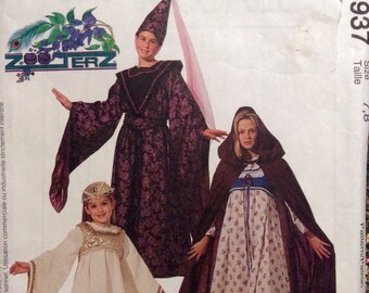 Medieval Gown Dress Cape Hats Hennin UNCUT 1997 Reenactment Costume Sewing Pattern Children's Size 7-8