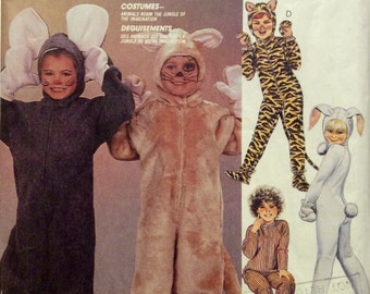 Sewing Pattern Childrens Cat Bear Mouse Bunny Tiger Onesie Costumes Size 8 Hoods Feet Mitts Onezies Animals 1986