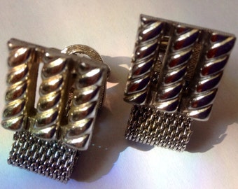 Vintage Big Textured Silver-tone Wrap-Around Mesh Cufflinks Triple Bar Design