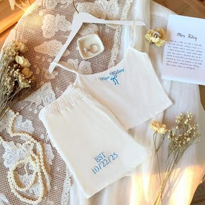 Bride Embroidered Tank and Sweatpants Set, Bride Tank Top Set, Getting Ready Outfit for Bride, Bach Outfits