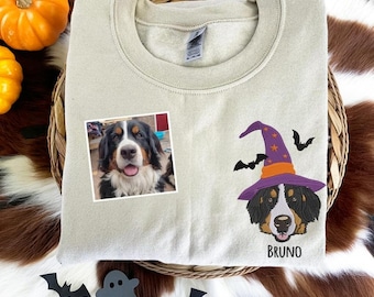 Custom Pet Halloween Sweatshirt – Personalized Dog or Cat Face with Hat Name, Fall Gift for Pet Lovers & Spooky Season Fans