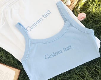 Canotta da sposa ricamata, canotta personalizzata, canotta ricamata personalizzata, canotta ricamata con testo personalizzato, canotta Y2K, canotta personalizzata