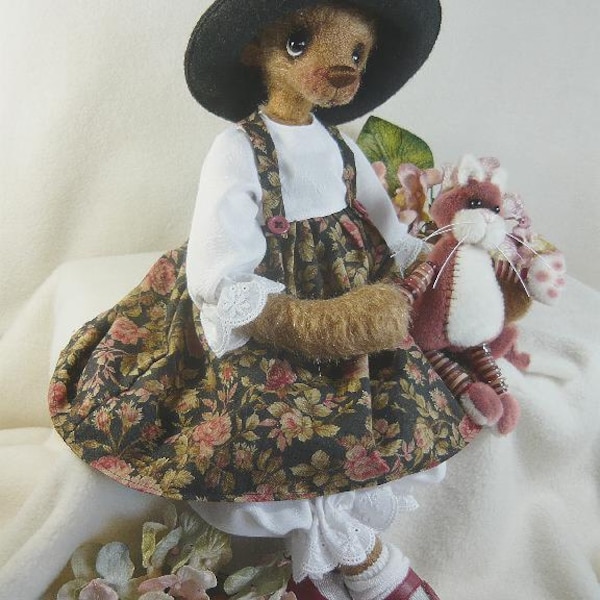 Harriette and Puss - pattern by Monica Spicer - FREE SHIPPING