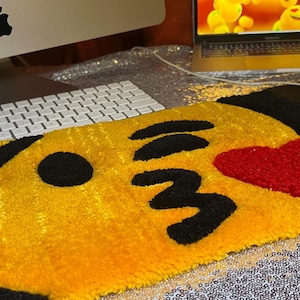 Cute Tufted Kissing Heart Emoji Keyboard Mat & Detachable Heart Wrist Rest for Mouse
