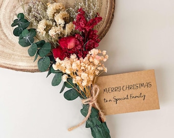 Christmas Dried Flower Bouquet with Custom Card, Mini Holiday Gift, Small Handmade Dried Flowers Present