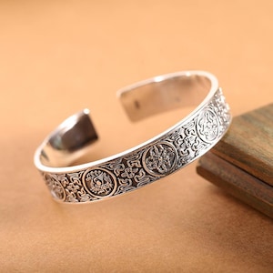 Armband voor heren Retro zilveren brede manchetarmband Handgemaakte zilveren verstelbare armband vintage boho minimalistisch open einde