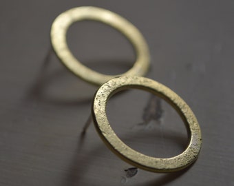 Flat brass earrings - Wire Hoops Earrings - small size