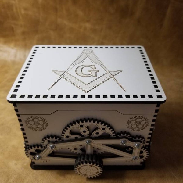 Masonic working gears box,freemason,valet box,keepsake ,engraved