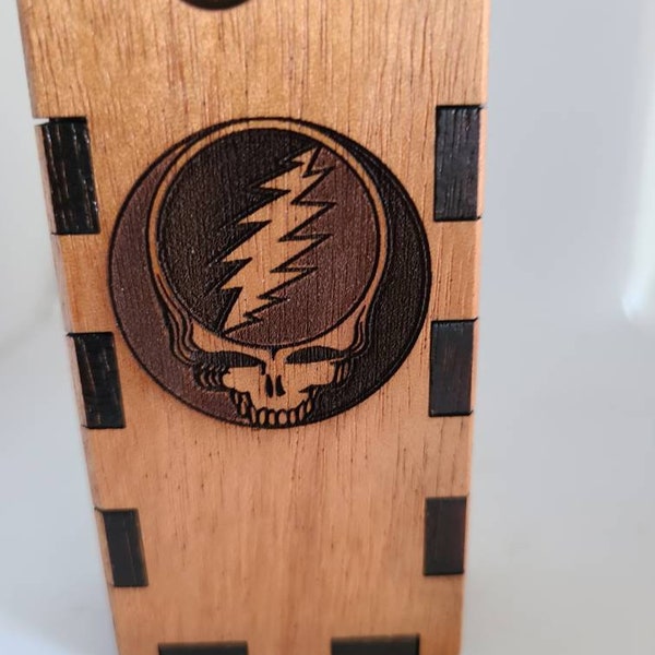 Grateful Dead.steal your face.Bertha,dugout one hitter box,stash box,pot box.