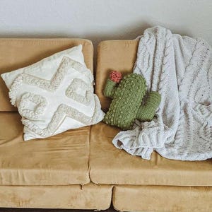 Adorable Crochet Cactus Pillow Pattern – Cute Amigurumi Decor with Flower & Pot Plant Companion for Modern Boho Homes