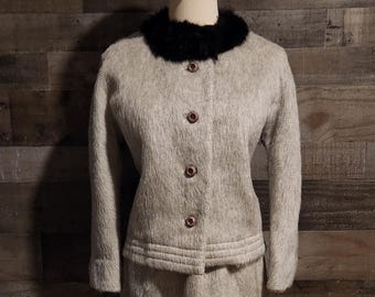 Vintage 1950's Ladies Two Piece Skirt Suit with Fur Collar | Wool Blend Gray Suit | s/m See Measurements Listed