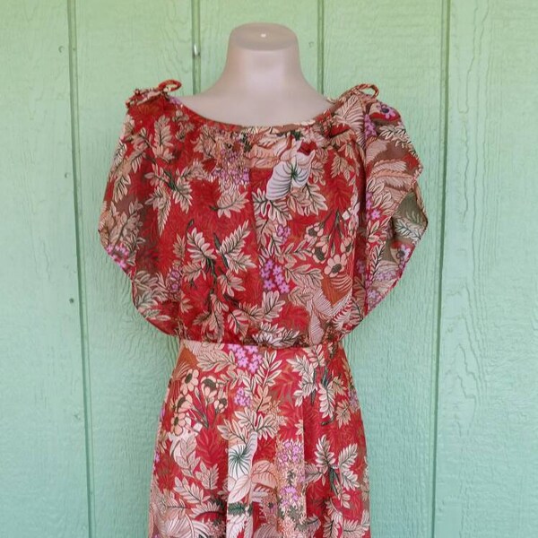 Vintage 1970's Peasant Style Dress, Polyester Floral Dress M 34/36