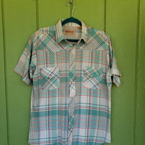 Vintage Western Style Men's Rockabilly Style Shirt, Cowboy Shirt, Hillbilly Shirt, Farm Shirt, Plaid Shirt, Short Sleeve Men's Shirt, 46"