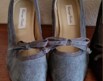 carriage court shoes