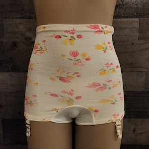 Vintage 1950's Girdle All in One cres-flex Spiegel Light Peach Embossed  Floral Design Cotton Rayon Rubber Tagged RARE Size 42 