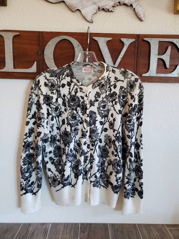 Vintage Rose Floral Cardigan Sweater 