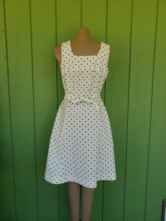 Vintage 1970's Polka Dot Sleeveless Wrap Dress, R… - image 5