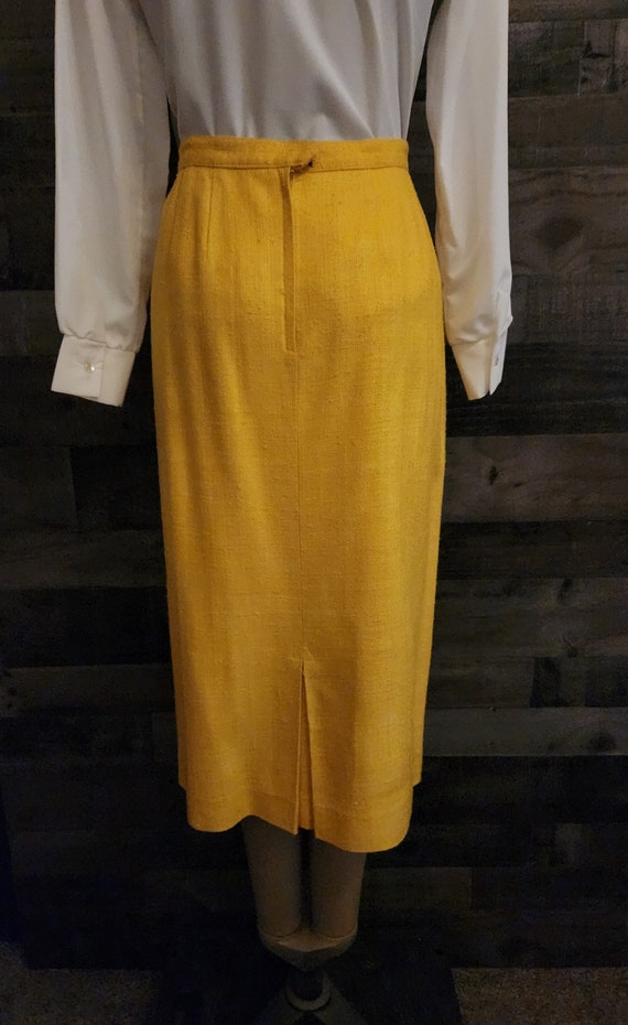 Vintage 1980's Yellow Textured SilkSkirt by Ciaos… - image 5