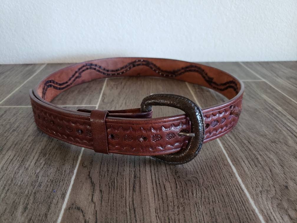 Vintage Brown Leather Belt | Western Hippie Style Belt  display picture 3