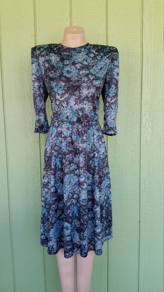 Vintage Floral Dress by Tabby of California, 3/4 … - image 1