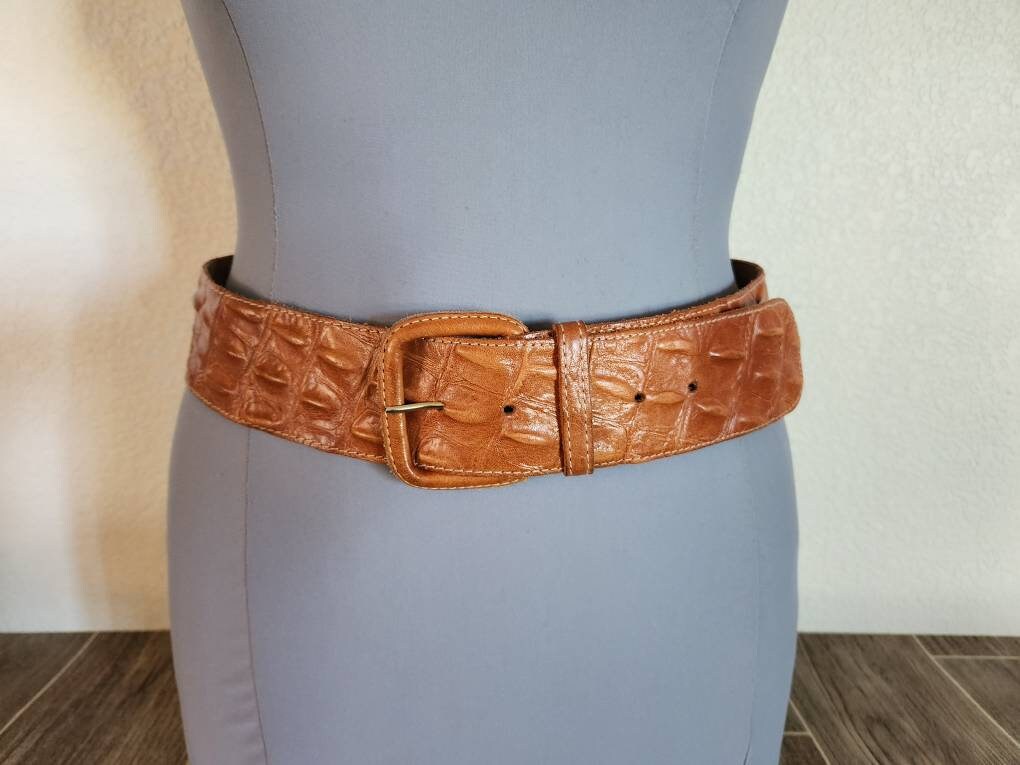 Vintage FOB Trading Gator Look Leather Belt | Light Brown  display picture 2