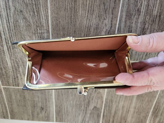 Vintage Leather Tooled Ladies Wallet | Brown Clut… - image 8