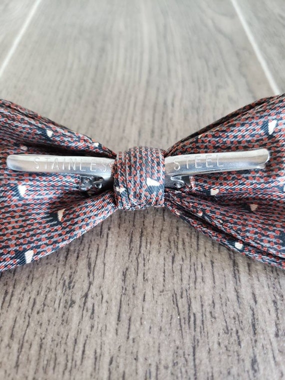 Vintage 1950's 1960's Bow Tie, Clip On Bow Tie - image 3