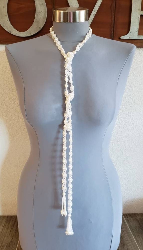 Vintage Woven Beaded Faux Pearl Necklace with Ope… - image 1