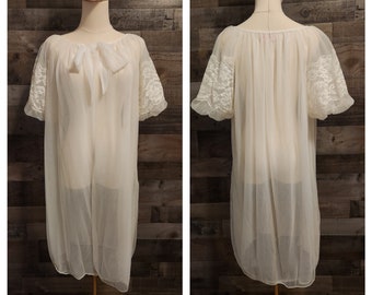 Vintage Avian Sheer White Nylon Short Robe with Puff Sleeves and Lace Accents | M