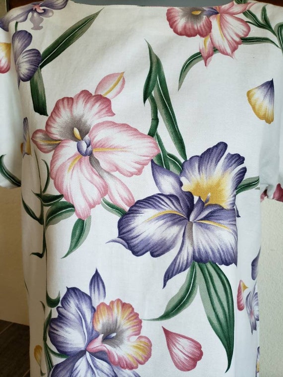 Vintage 1980's Short Sleeve Tropical Floral Top, … - image 3