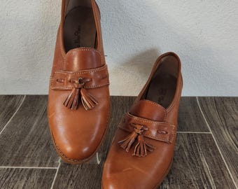 Vintage 1970s Brown Suede Monk Strap Loafers | Size 6 Women  display picture 2