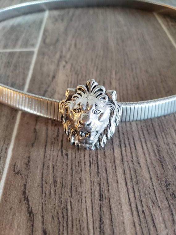 Vintage Silver Tone Accessocraft Lion's Head Stre… - image 2