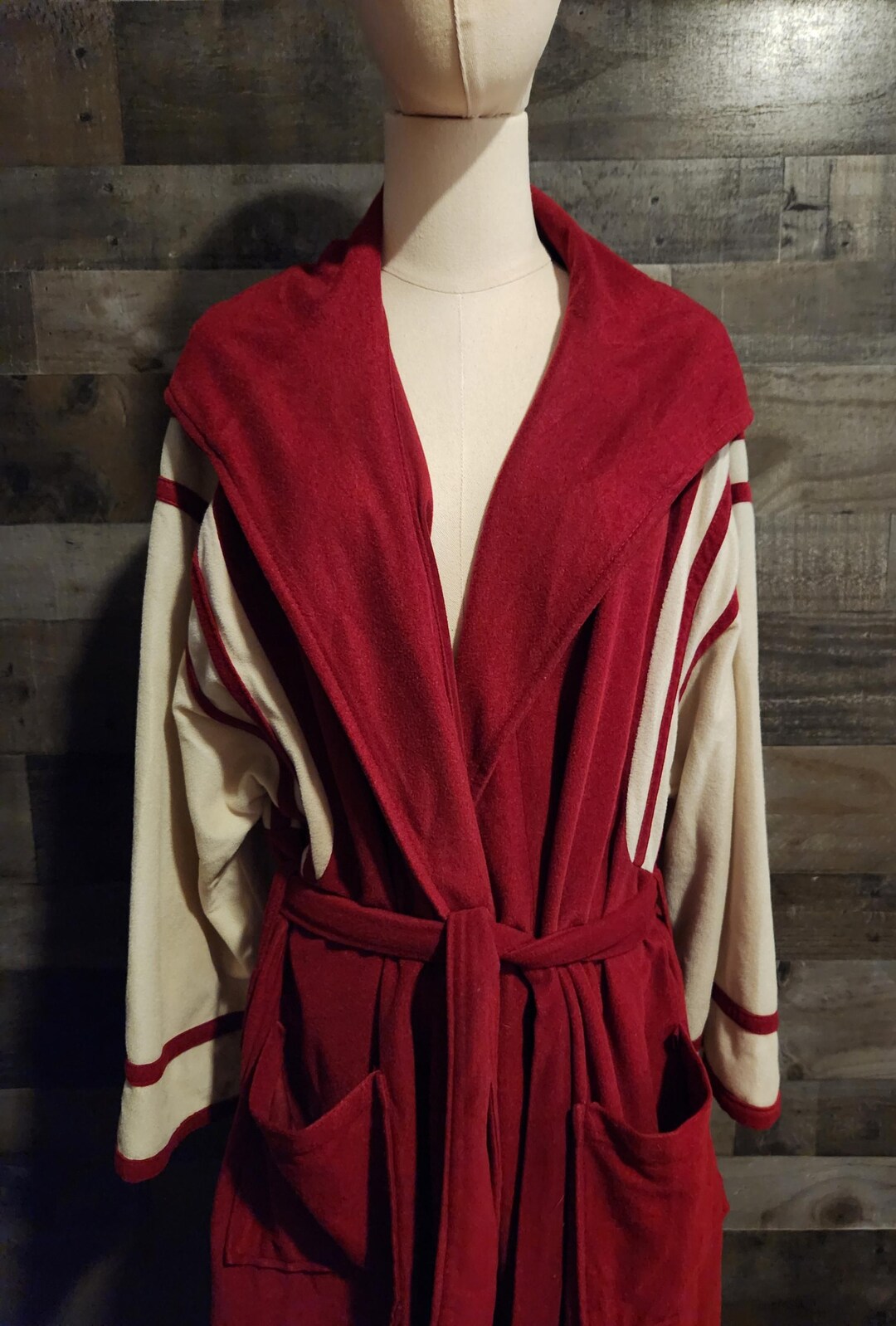Vintage 1980's Hooded Velour Men's Robe by the Men's Store - Etsy