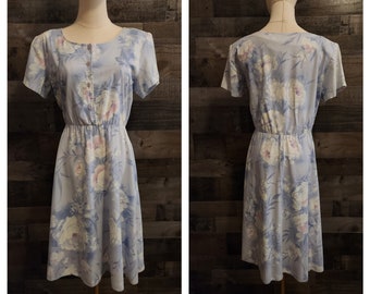 Vintage Late 70's Early 80's Short Sleeve Cotton Floral Shirt Waist Dress by California Looks | 40" Bust