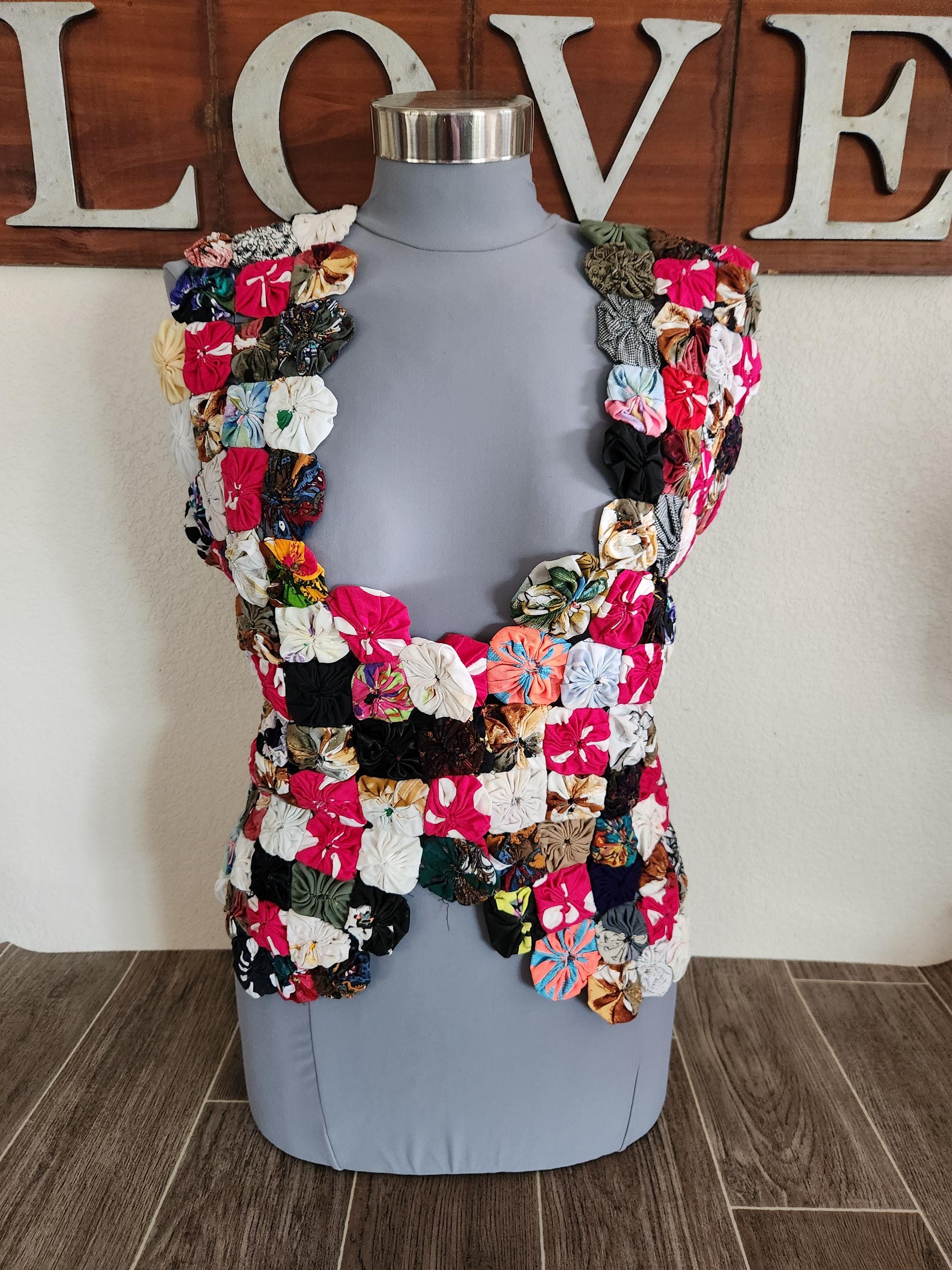 Vintage Fabric Yoyo Vest | Colorful Yoyo Vest | Large - See