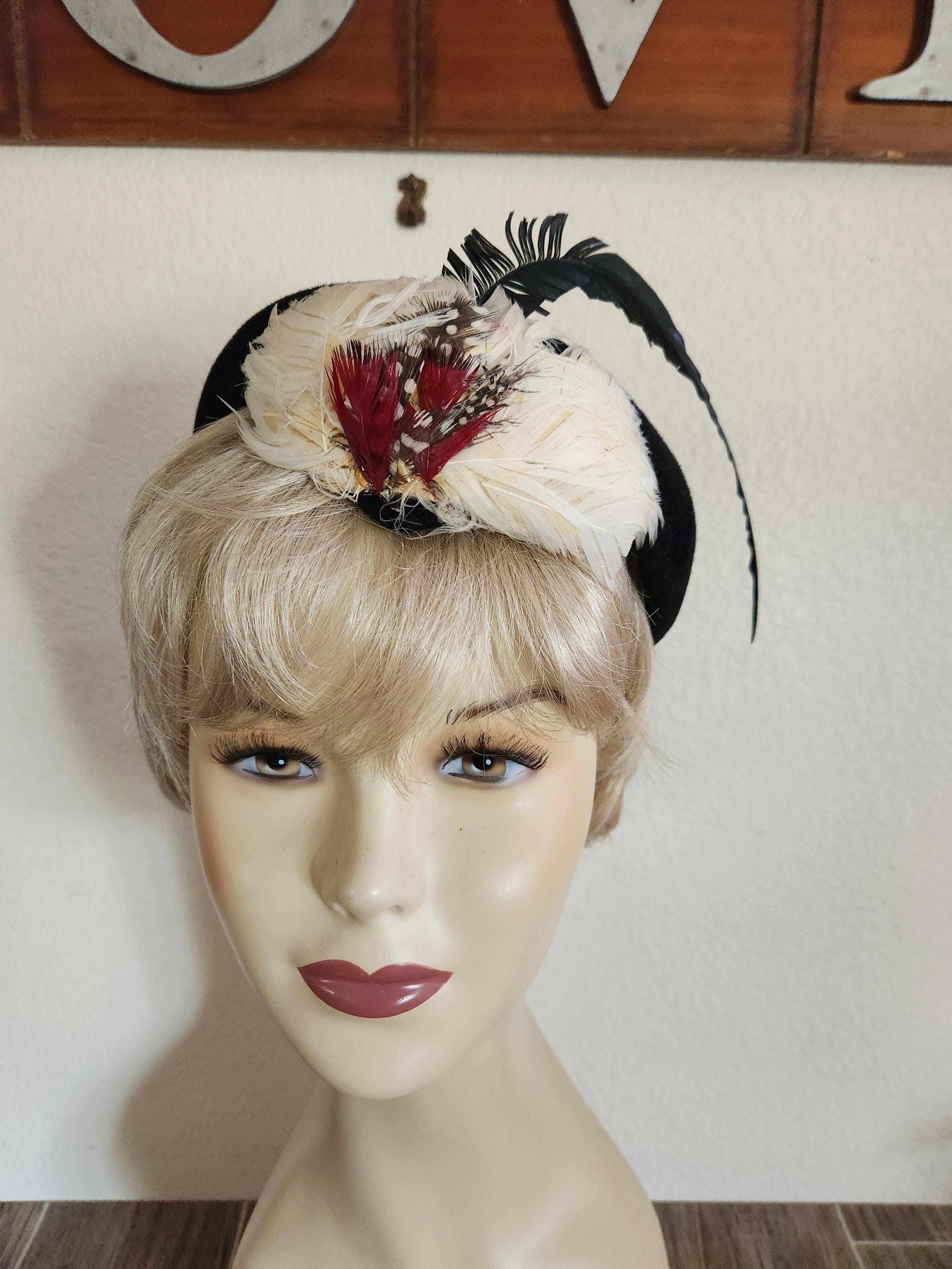 Vintage 1950s Black Velvet Structured Hat Vintage 1950 main image 4