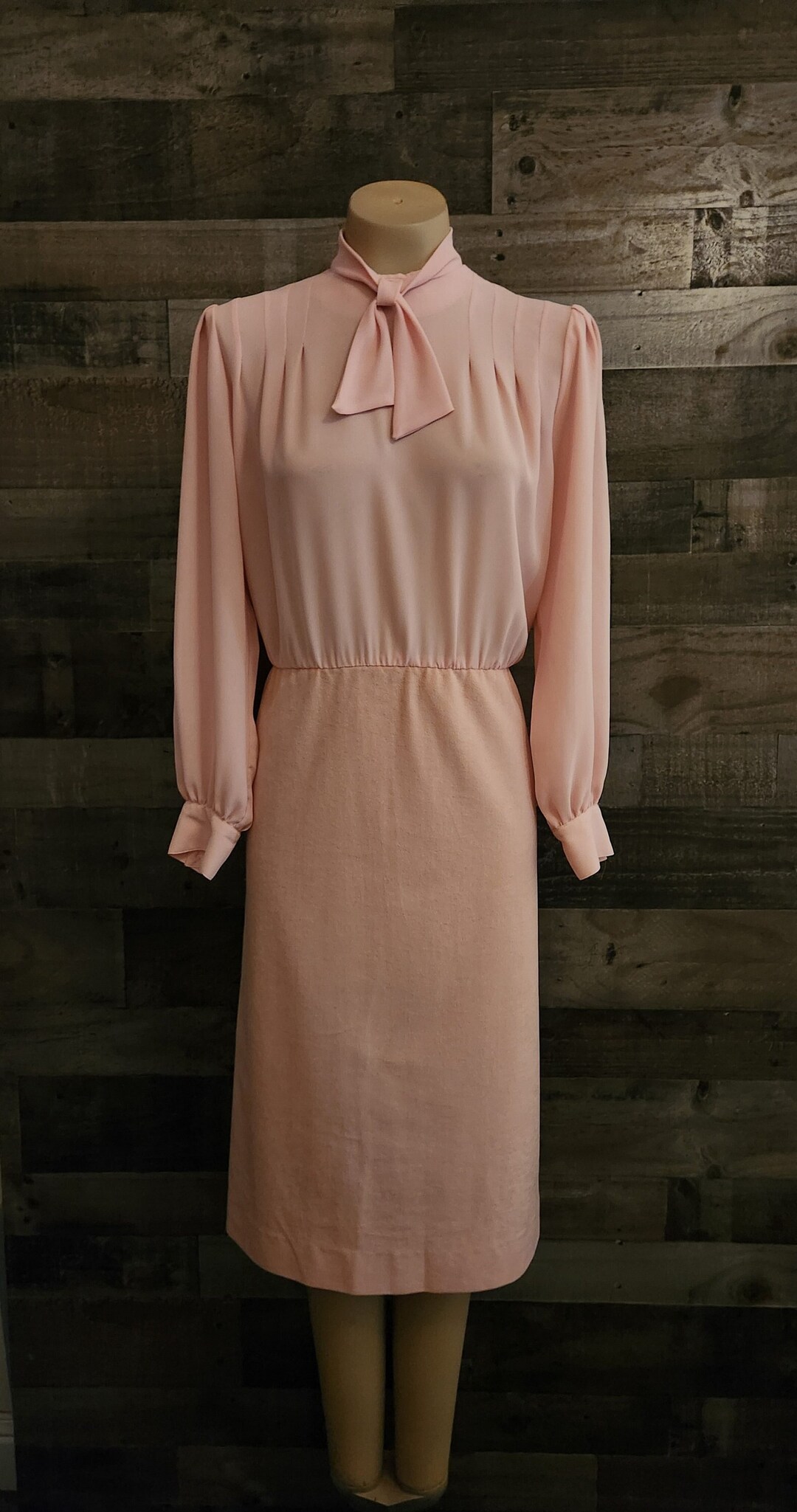 Wrinqle Inoue Pleats pale pink wrinkled polyester half sleeve dress