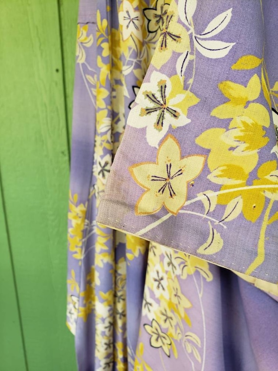 Vintage 1940's Lavender Long Kimono with Blossom … - image 8