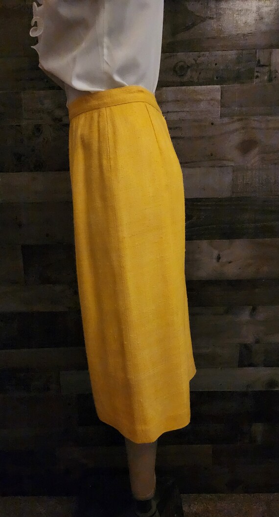 Vintage 1980's Yellow Textured SilkSkirt by Ciaos… - image 4