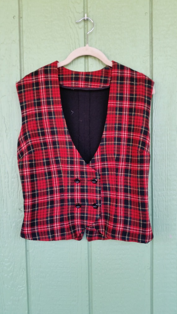 vintage red plaid vest Gem