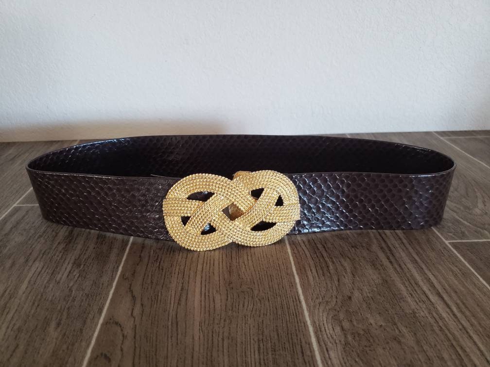 Vintage Wide Waist Belt With Textured Gold Knot Look Buckle  display picture 2
