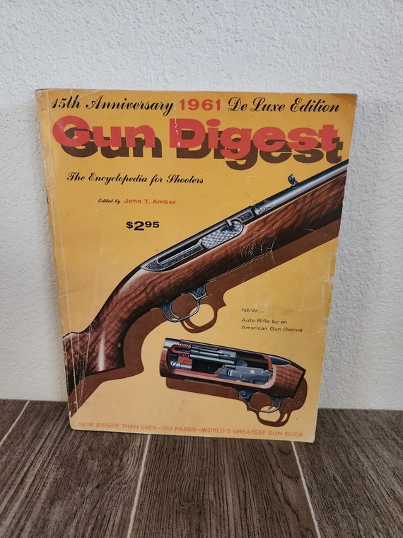 Vintage Gun Digest | 15th Anniversary 1961 De Luxe Edition
