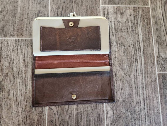 Vintage Leather Tooled Ladies Wallet | Brown Clut… - image 4