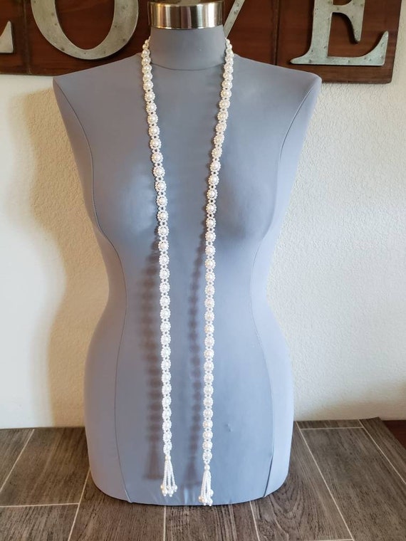 Vintage Woven Beaded Faux Pearl Necklace with Ope… - image 2