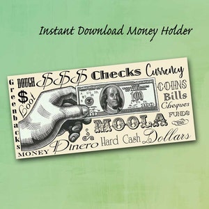 Op de afbeelding: Een zwart-wit illustratie van een hand die een biljet van 100 dollar vasthoudt, met woorden als "Checks", "Valuta" en "Dollars". De tekst "Instant Download Money Holder" staat bovenaan.