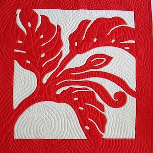 Hawaiian Monstera Quilted Wall Hanging, Hand Appliquéd and Hand Quilted, Original Design, Custom Order, Echo Quilting