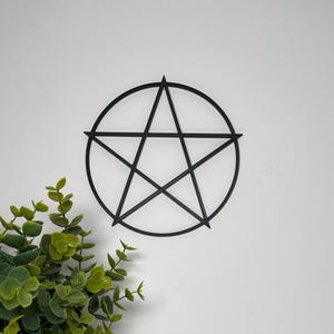 Pentagram Wall Art - Gothic Witchy Decor - Wiccan Moon Phase Symbol - Mystical Wall Plaque